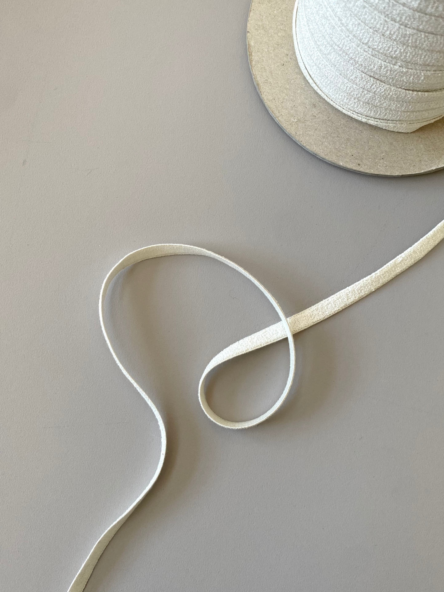 9 mm Tencel Flat Elastic – White