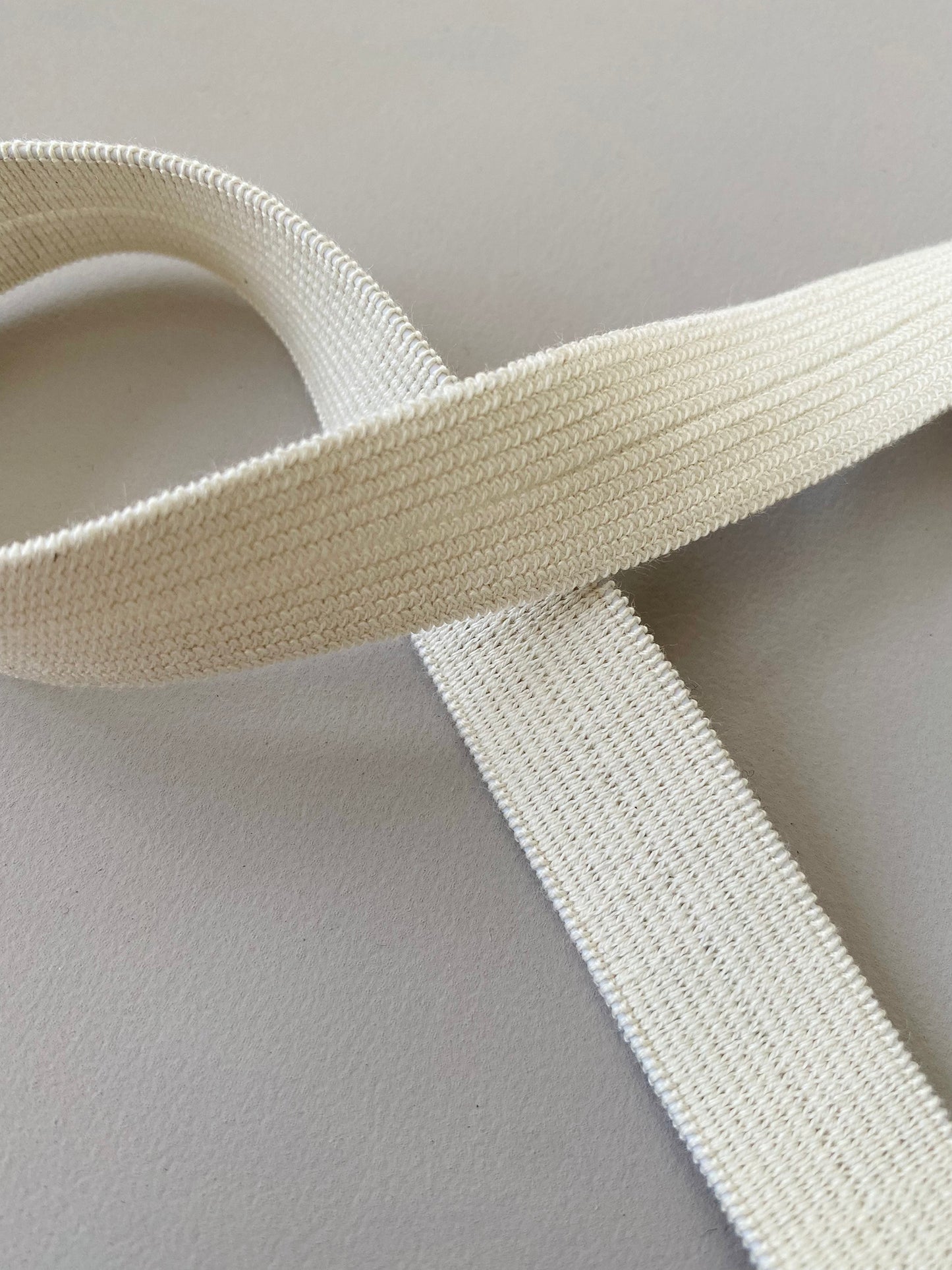 18 mm Fold Over Elastic – Undyed