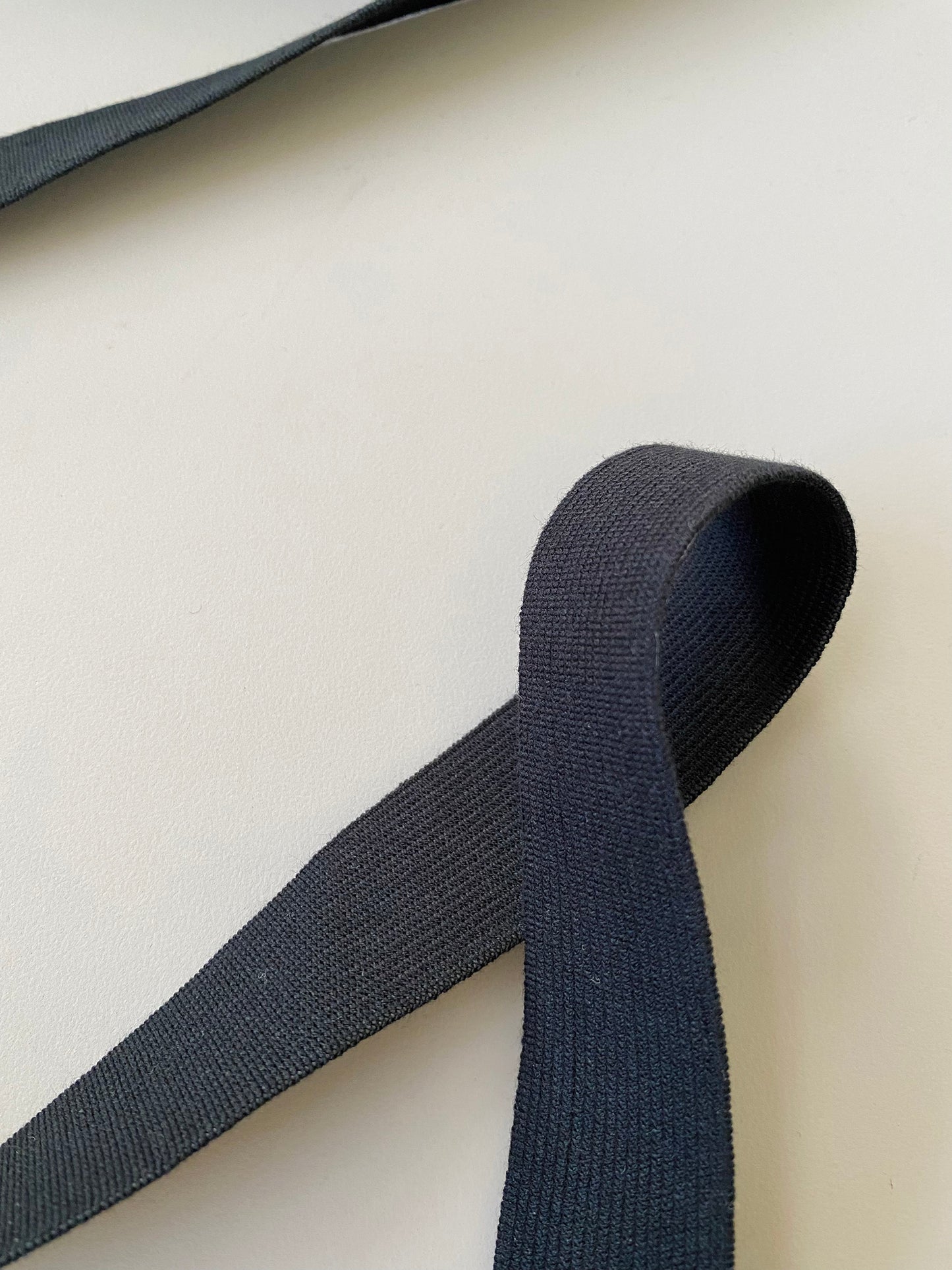 28 mm Flat Elastic – Black