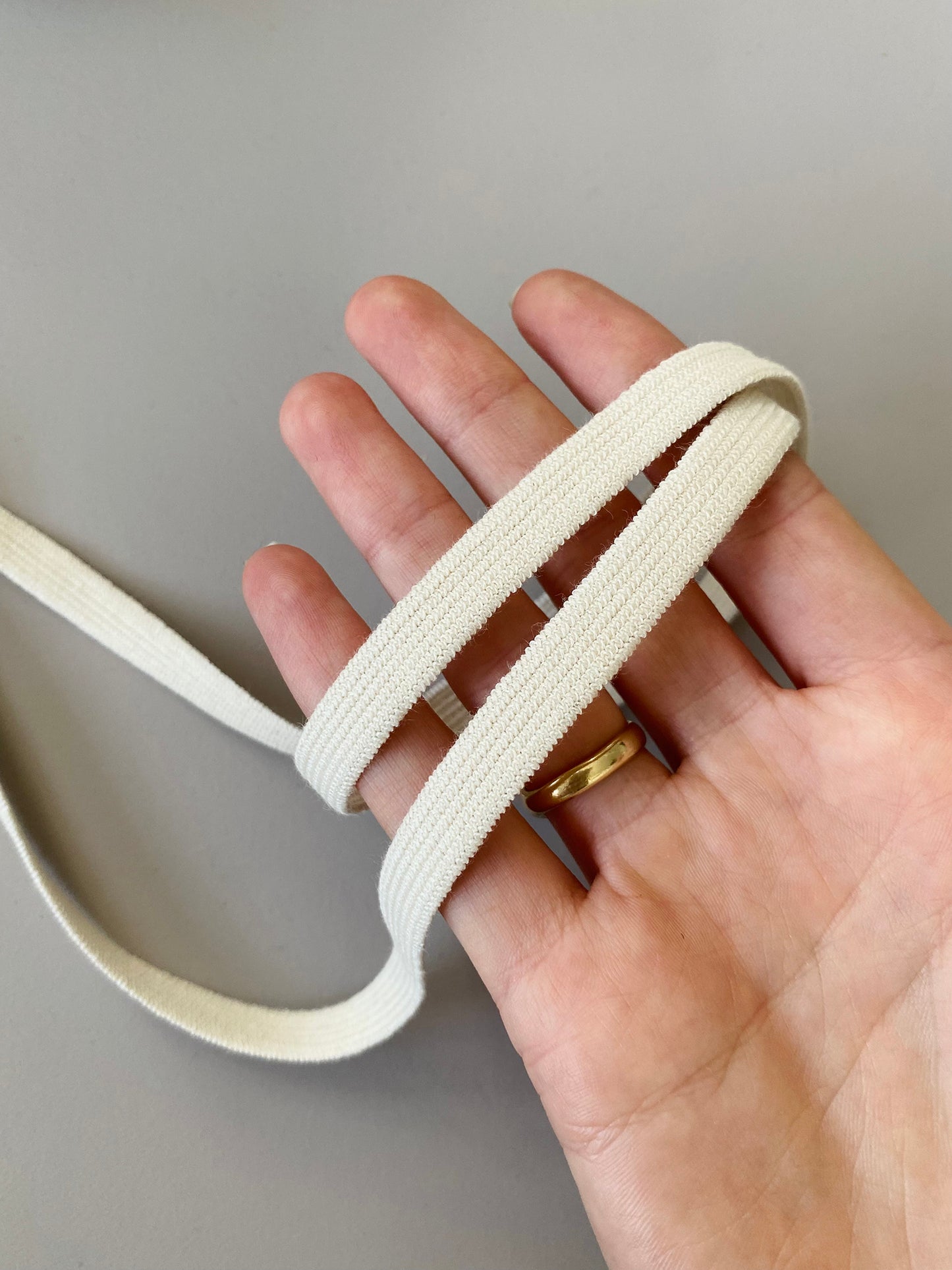 9.5 mm Flat Elastic – Undyed