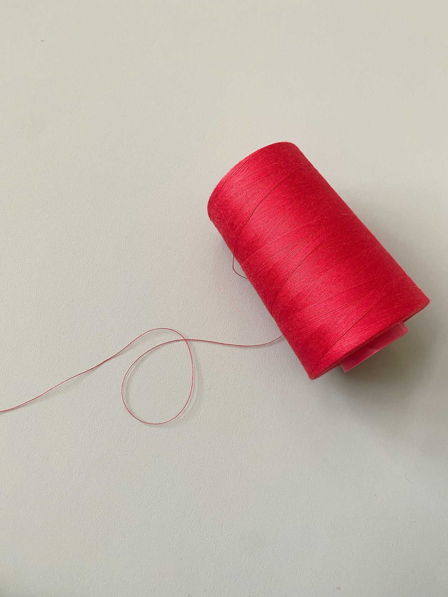 Tex 40 - 100% Tencel Sewing Thread - Cherry Red