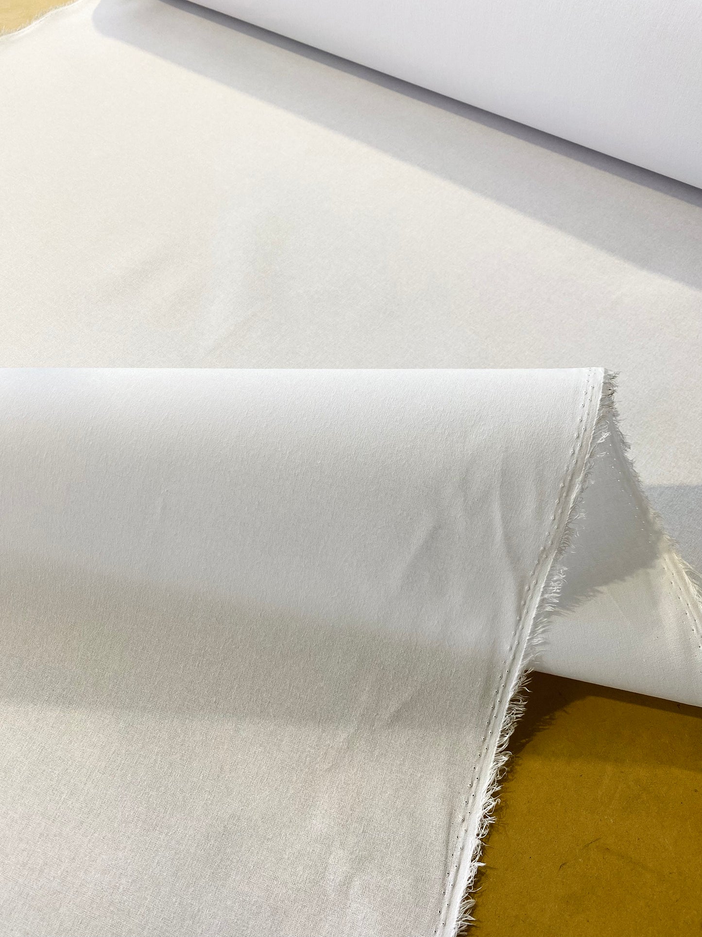 Semi Firm 100% Cotton Sew-in Interlining - White