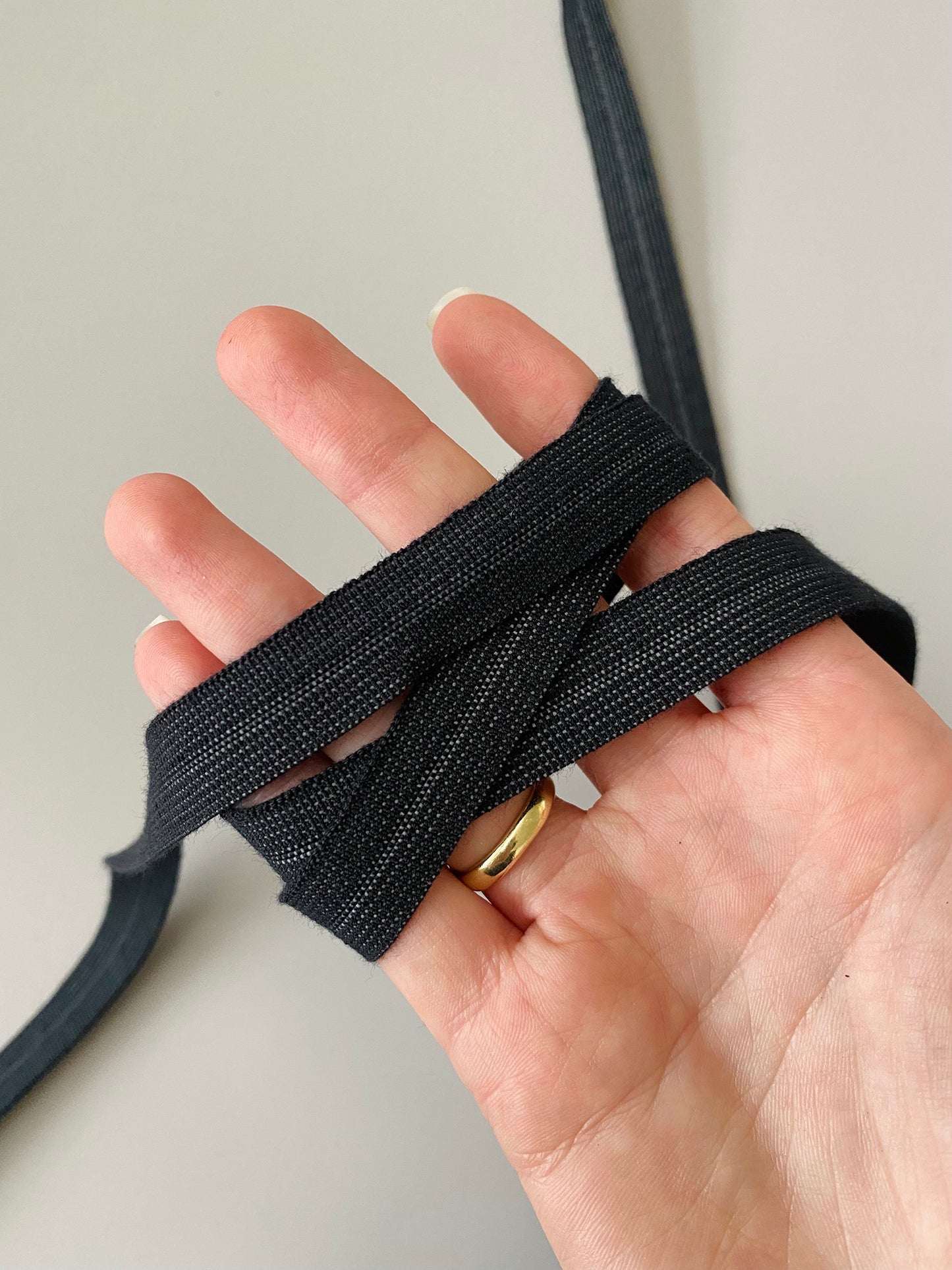 15 mm Fold Over Elastic – Black