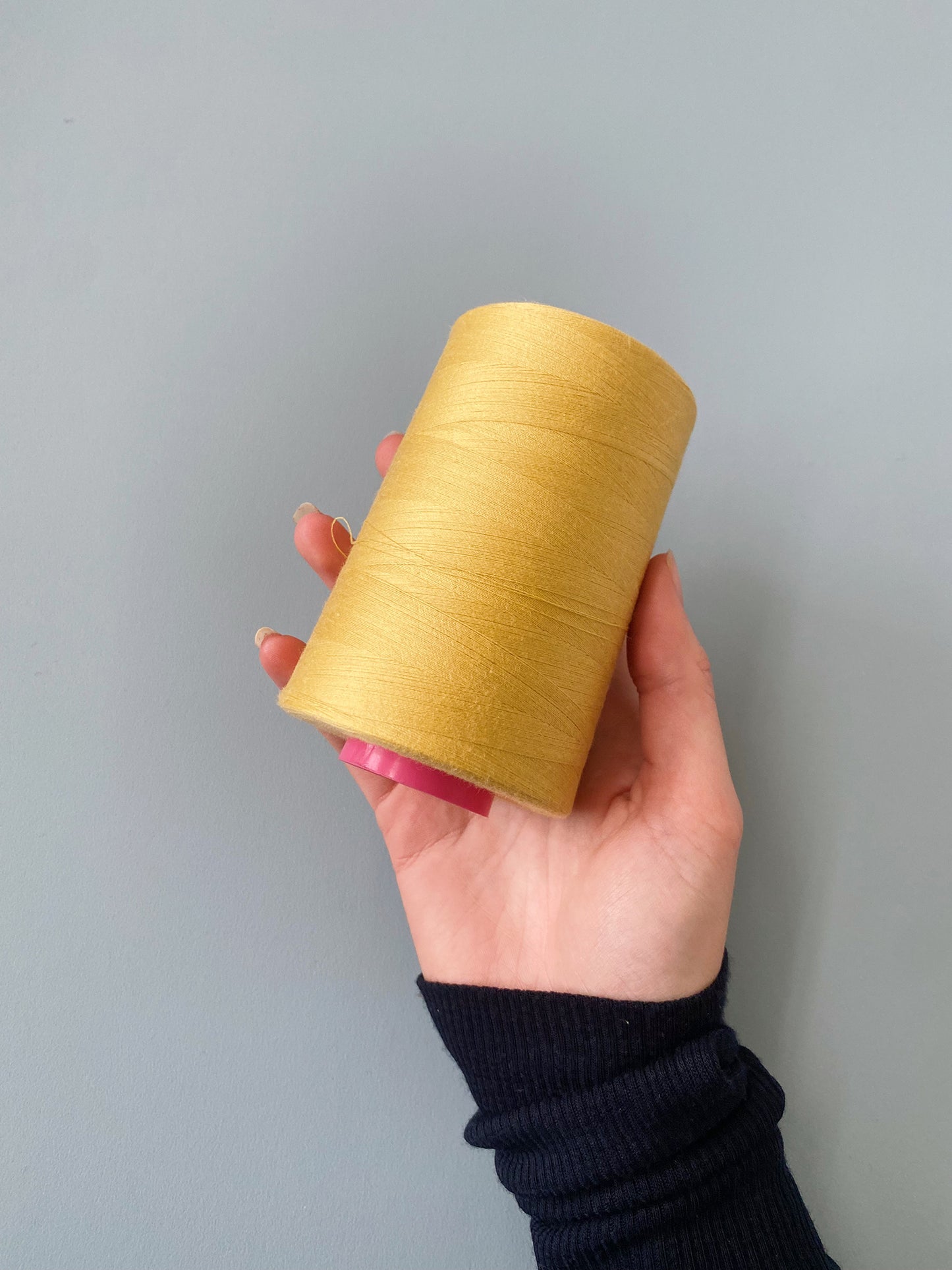 Tex 40 - 100% Tencel Sewing Thread - Gold